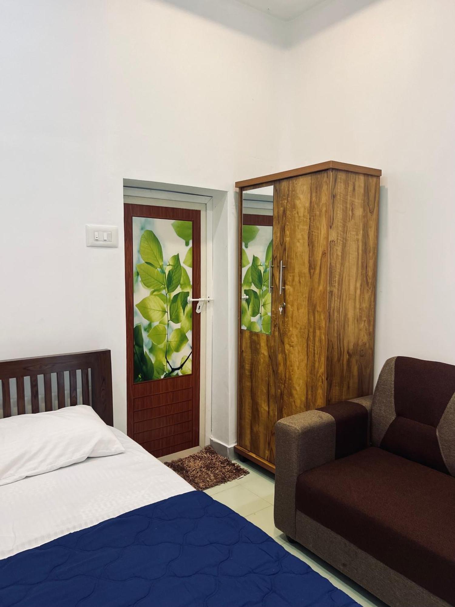 7Fort Homestay Athirappilly Esterno foto
